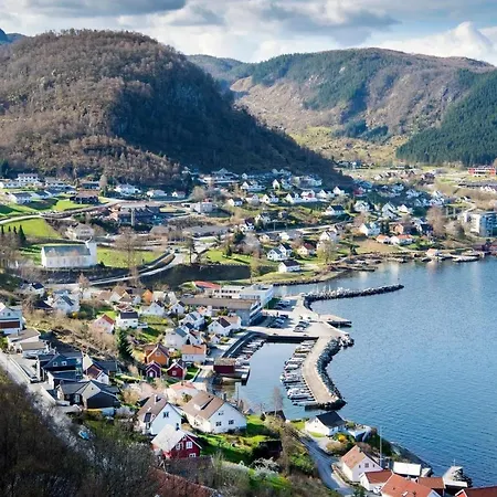 Puntsnes * Hjelmeland